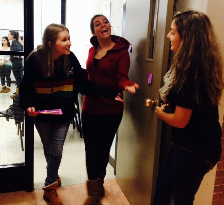 Usi deschise in permanenta – o politica de business de success