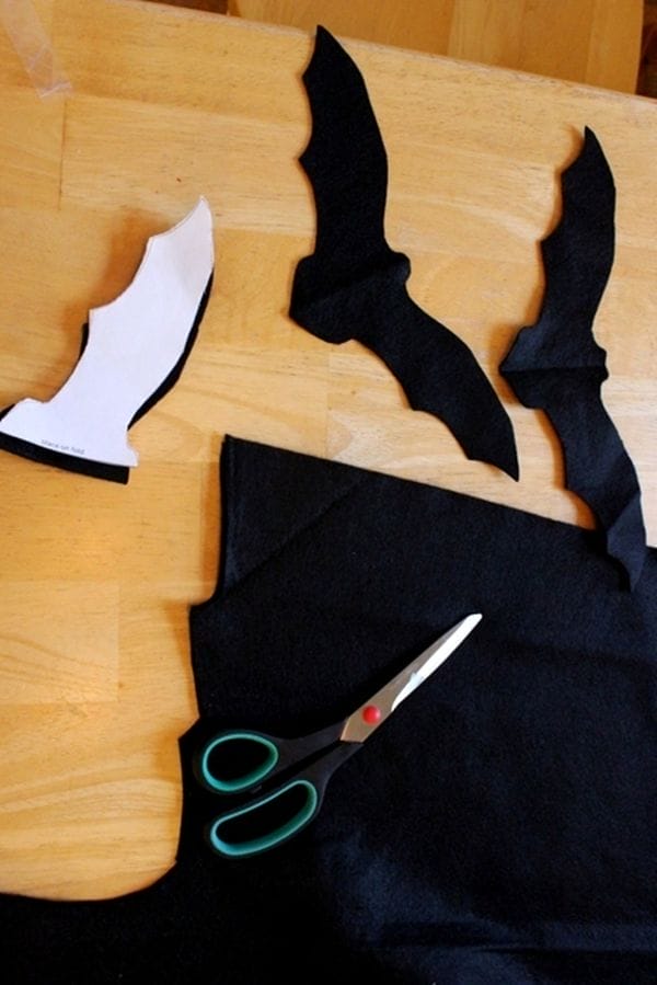 felt-bat-garland