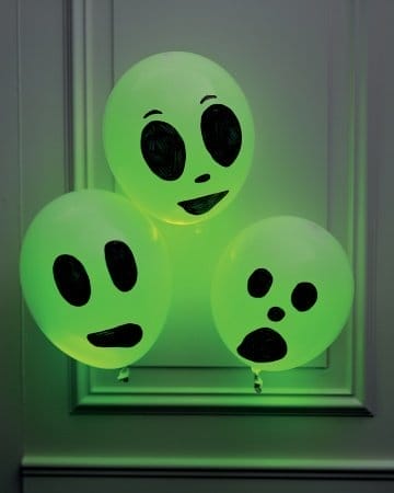 glowing-ghosts