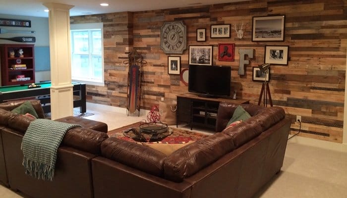 pereti din lemn sufragerie